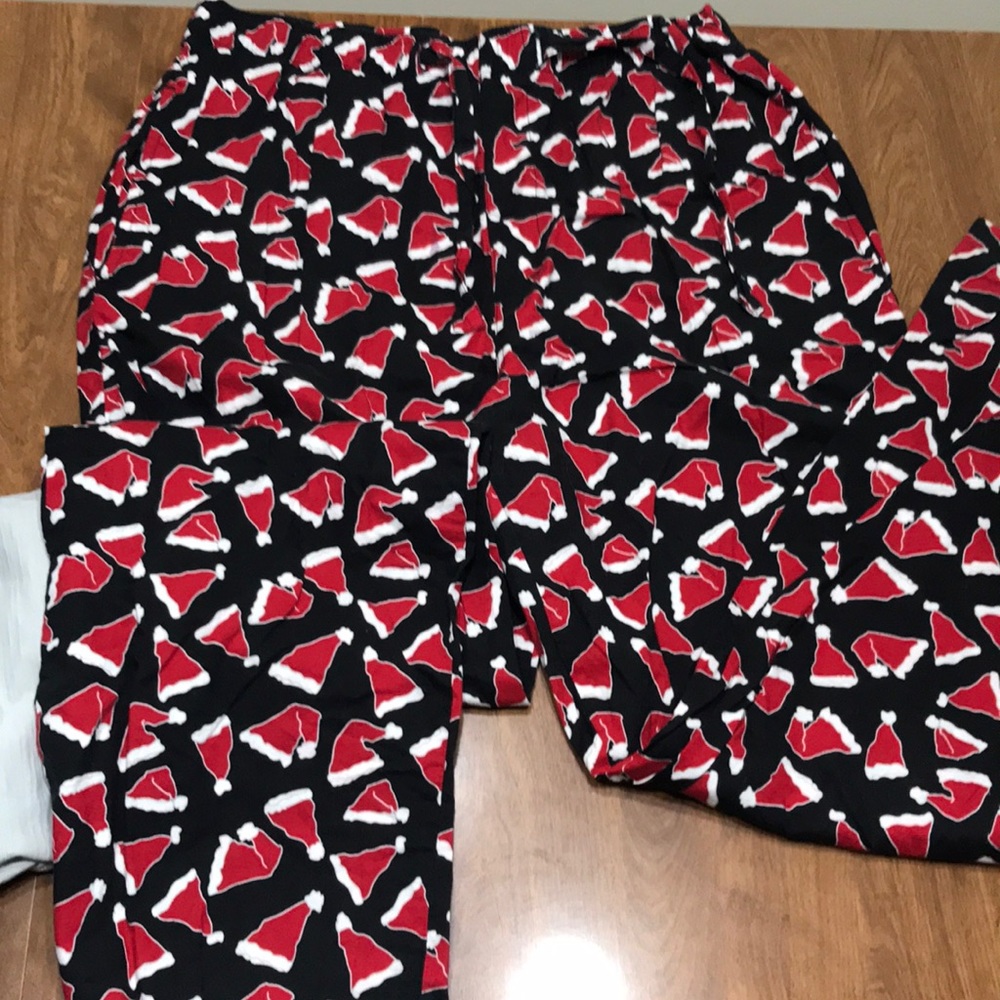 Pajama pants Christmas themed